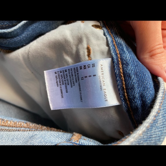 AEO Denim Mom Shorts - Picture 4 of 5